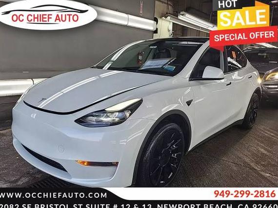 TESLA MODEL Y 2023 7SAYGAEE2PF769767 image